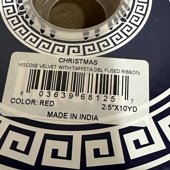 Festive Red Velvet Holiday Ribbon With Taffeta by Ruban Texstyle - Picture 4 of 4